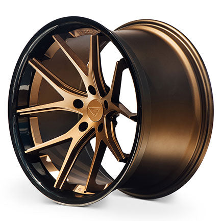 FERRADA FR2 Matte Bronze Center w/Gloss Black Lip 19X10.5
